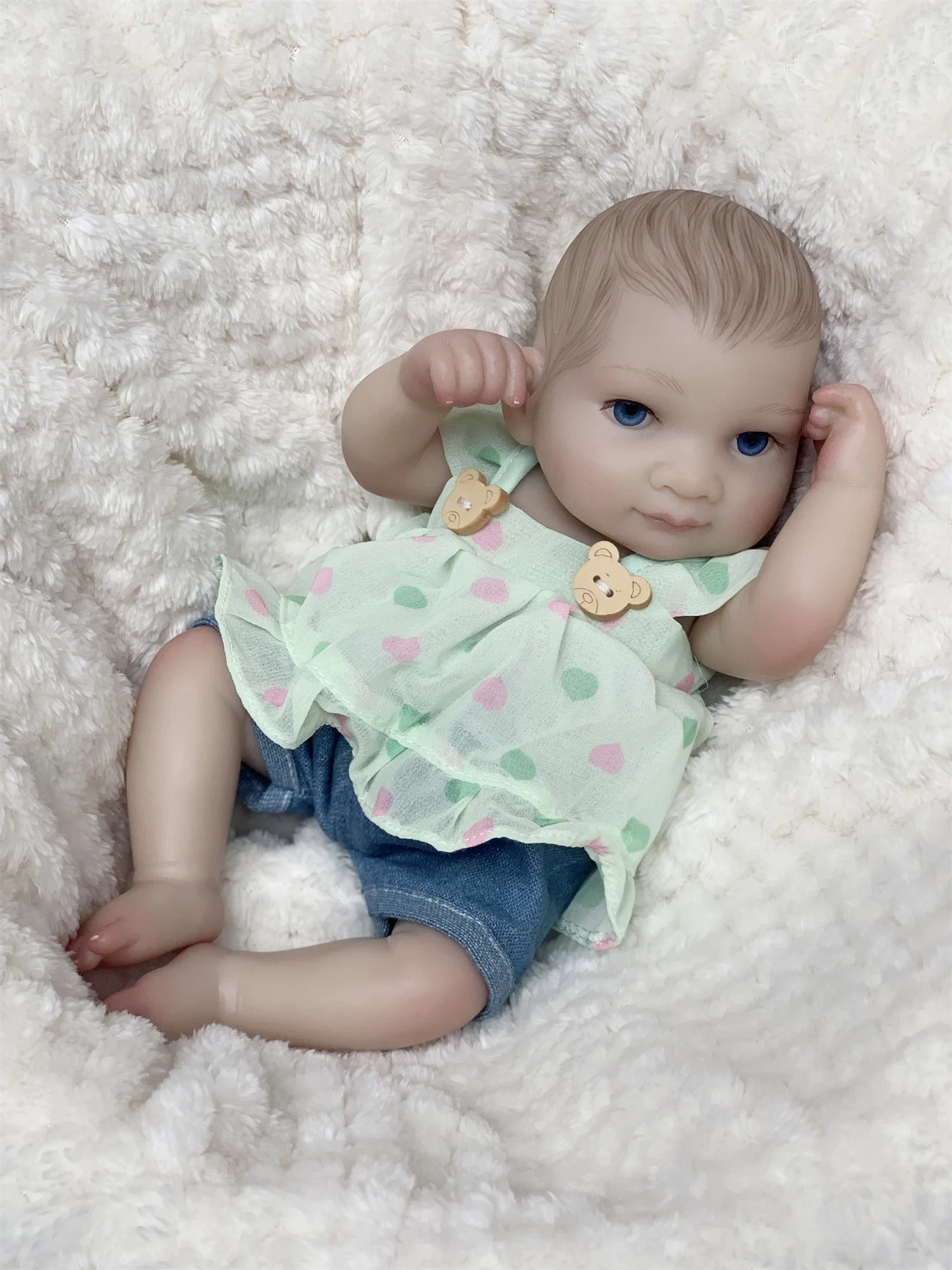 Кукла новорожденная моющаяся 25 см с окрашенными волосами