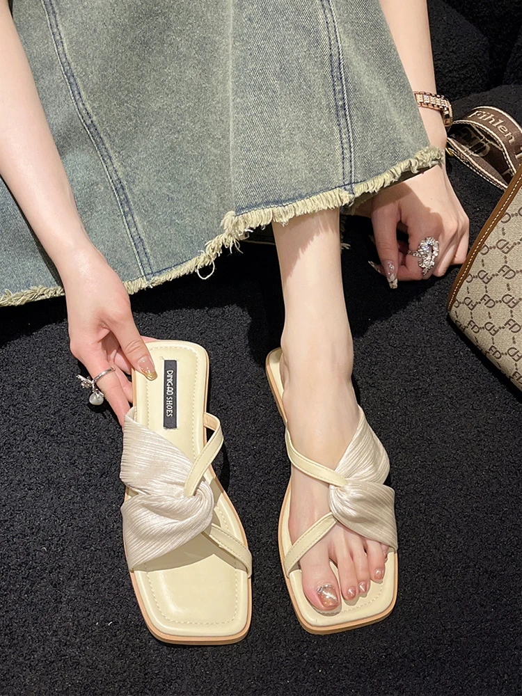 Маленькие высокие туфли на уровне SJC. Женская летняя верхняя одежда. 202. Тапочки. 4