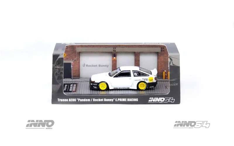 INNO 1:64 COROLLA TRUENO AE86 PANDEM ROCKET BUNNY Литая под давлением модель автомобиля