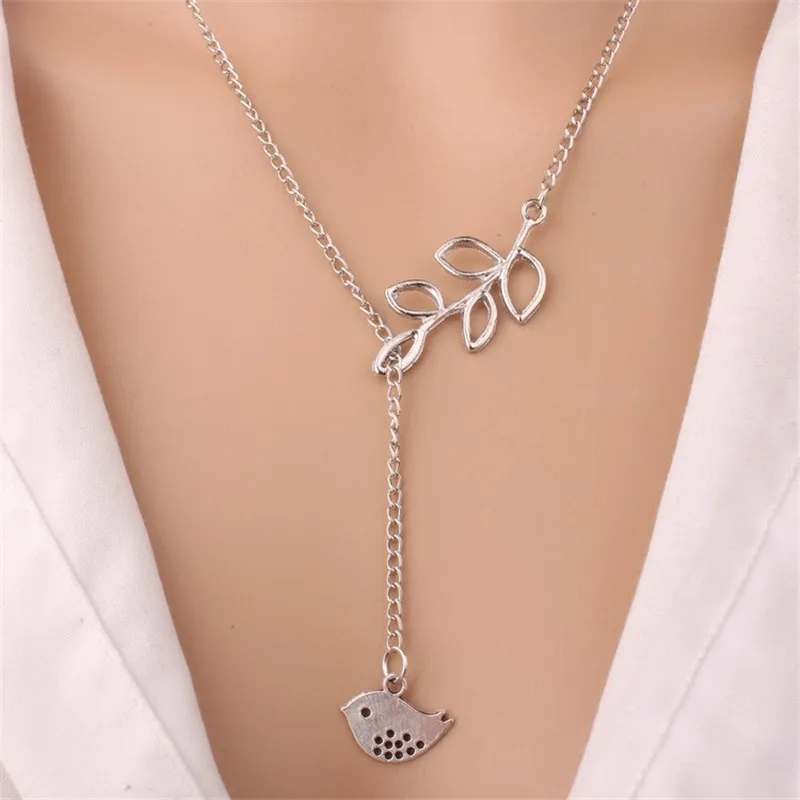 

Hollow Leaf Bird Pendant Necklaces For Women Girls Retro New Long Chain Female Necklace Pendants Fashion Jewelry Collier