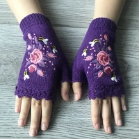 ins autumn winter bee and flower embroidery warm mitten for ladies wool woven processing custom knitted mitten for adults
