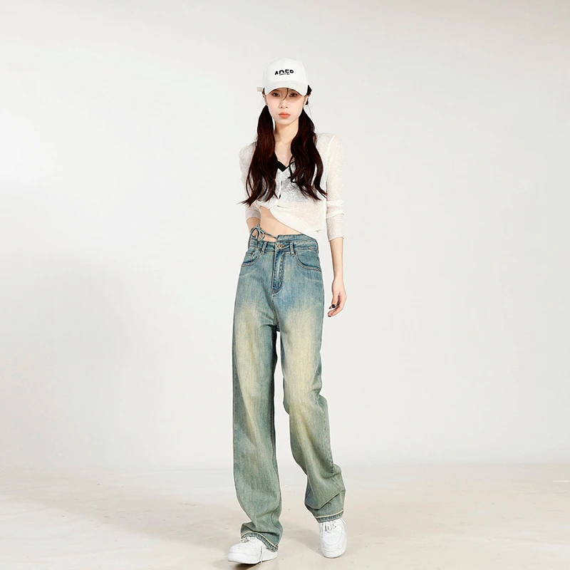 Real time photo of denim women's pants, autumn and winter high street 2023, retro blue waistband, wide legs, versatile high wais