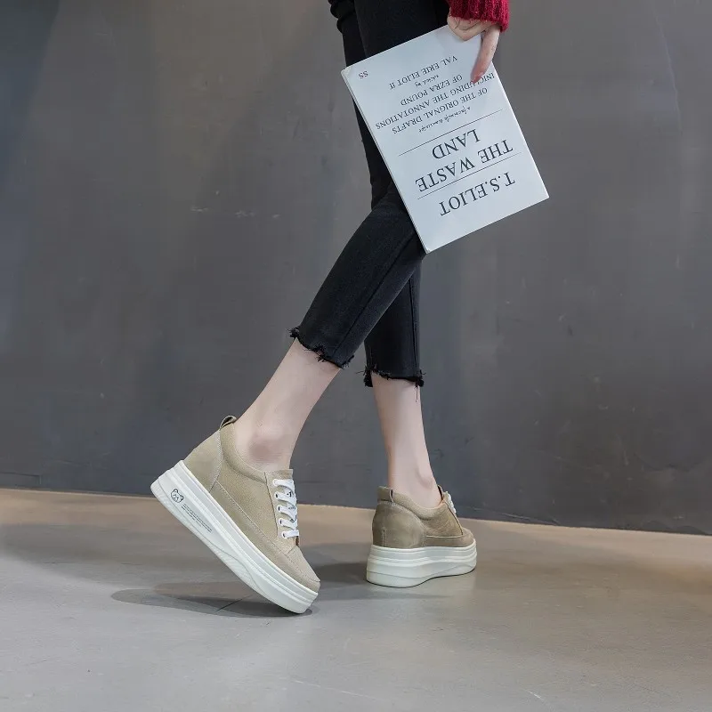 Hundreds Of Muffin Shoes 2023 Spring New Casual Sports Within The High Thick Bottom Frosted Leather Pop Tide Shoes