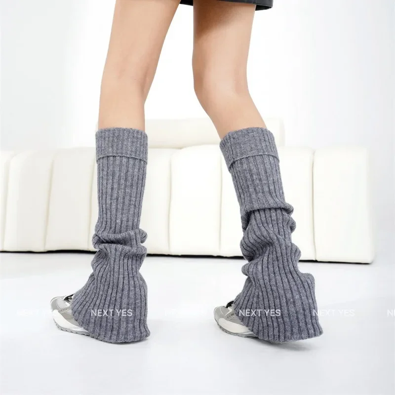 Женские осенне-зимние вязаные носки 24 стиля однотонные до середины икры модные с