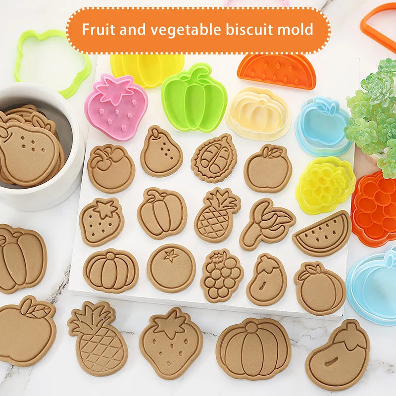 Cartoon Fruit Vegetable Cookie Mold Mini Strawberry Grape Pineapple Fondant Sugar Icing Biscuit Cutter Set Cake Decorating Tools