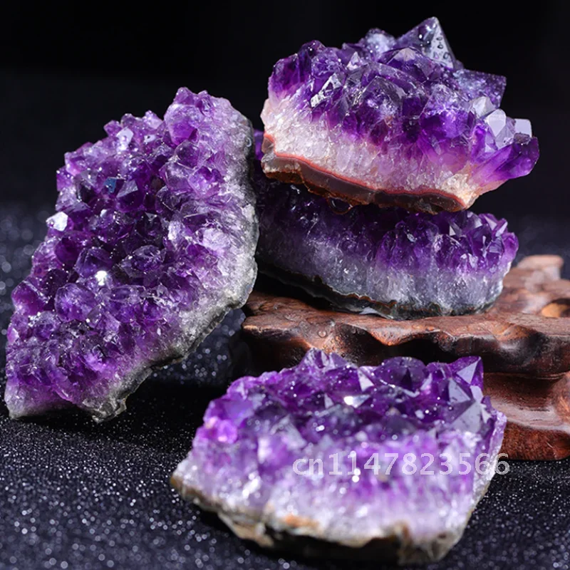 Женский кристаллический кварцевый камень точечный энергетический минеральный