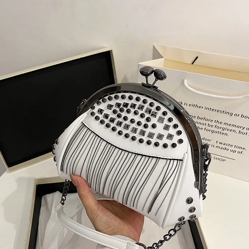 

Lady Bags Fashion Shoulder Bags For Women 2023 Rivet Tassel Design Crossbody Handbags Luxury Trend Brand Clip-on Shell Bag