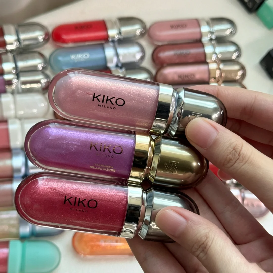 Фото KIKO Milano Kissable Lip Gloss: глянцевый блеск для губ с эффектом влажного сияния, увлажняющая масляная основа, мягкий, объемный, не липкий, стойкий блеск, подарок. №2