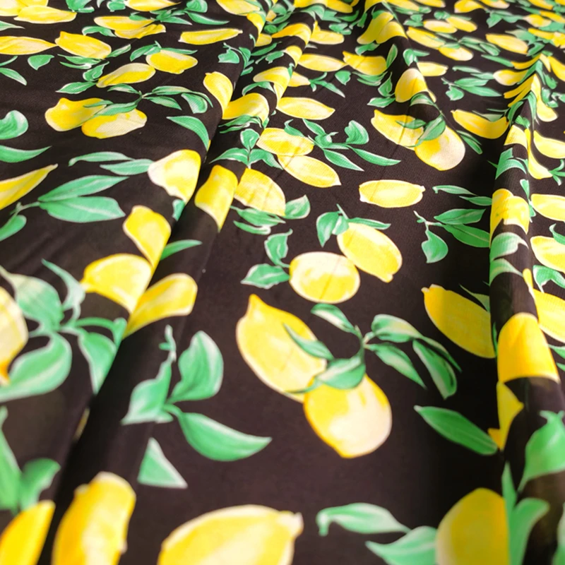 

Шелковая ткань с принтом лимона, ширина 135 см, мягкая ткань из натурального шелка тутового шелкопряда для пижам, рубашек, швейный материал