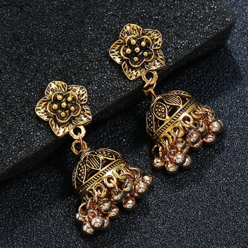 

1 Pair Silver and Gold Retro Alloy Flower Clock Shaped Exotic Ethnic Style Ancient Bell Trendy Bohemia Tassel Earrings