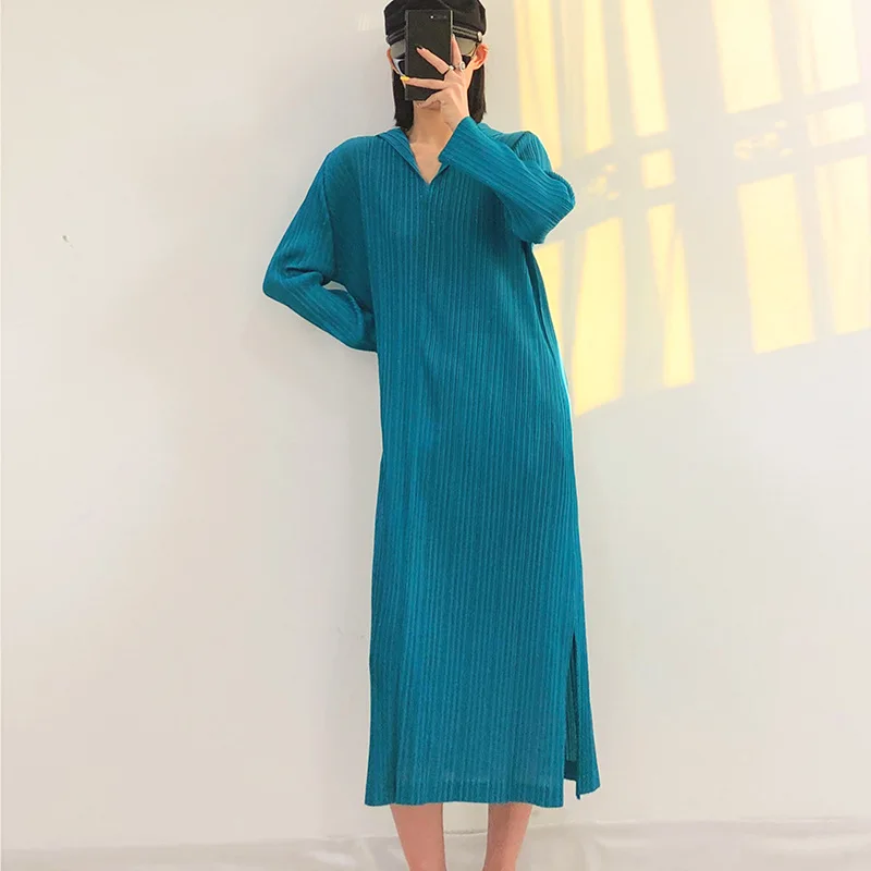 Long Sleeve Dress Miyake Pleated Spring And Autumn New Hooded Collar Solid Color Stretch Loose Casual For Female 45-75kg