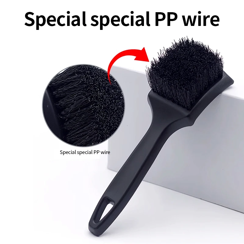 Щетка для чистки автомобильных шин