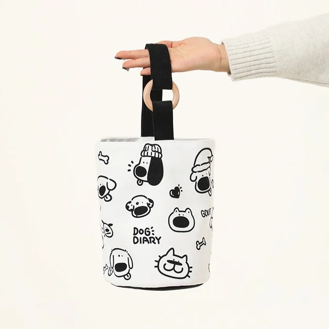 Kawai Animal Pig Cute Cartoon Bucket  Portable Canvas Bag Outgoing Mommy Bag Bento Cosmetic Bag Work Wooden rings Handheld Bag