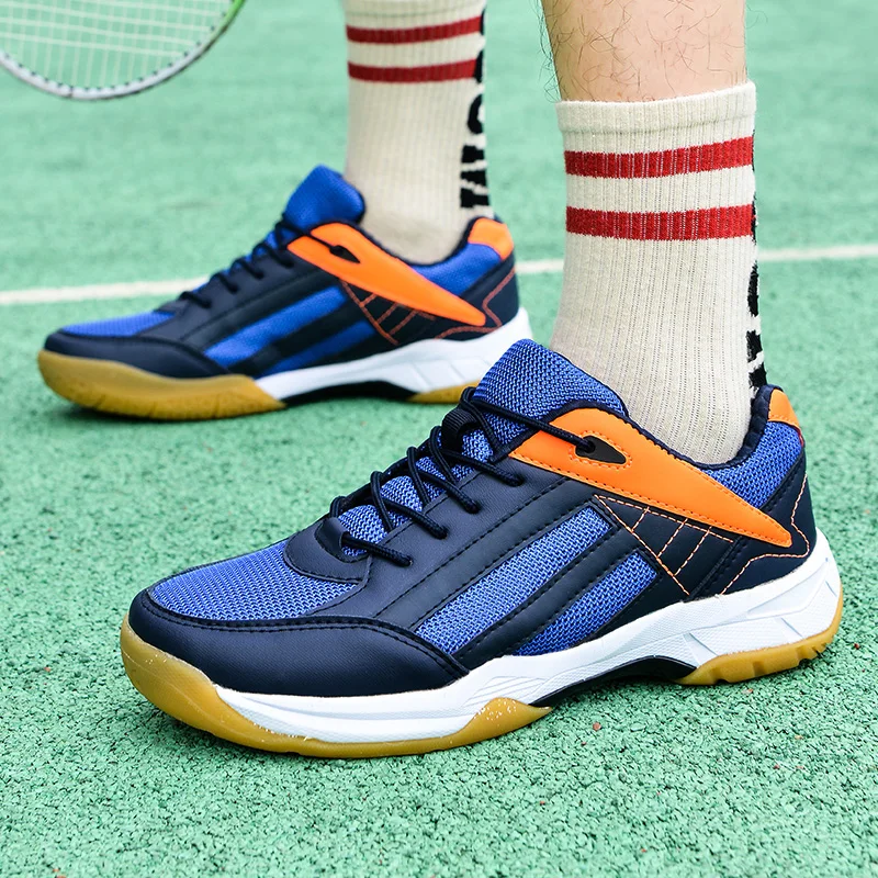

New Professional Badminton Shoes Men Big Size 36-45 Light Weight Volleyball Sneakers Table Breathable Tennis Sneakers Male Y31