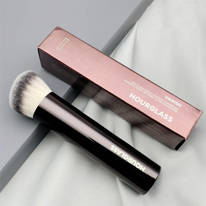 

HOURGLASS Vanish Seamless Finish Foundation Brush - Angled Seamless Finish Synthetic Liquid Cream Cosmetics Contour Brushes