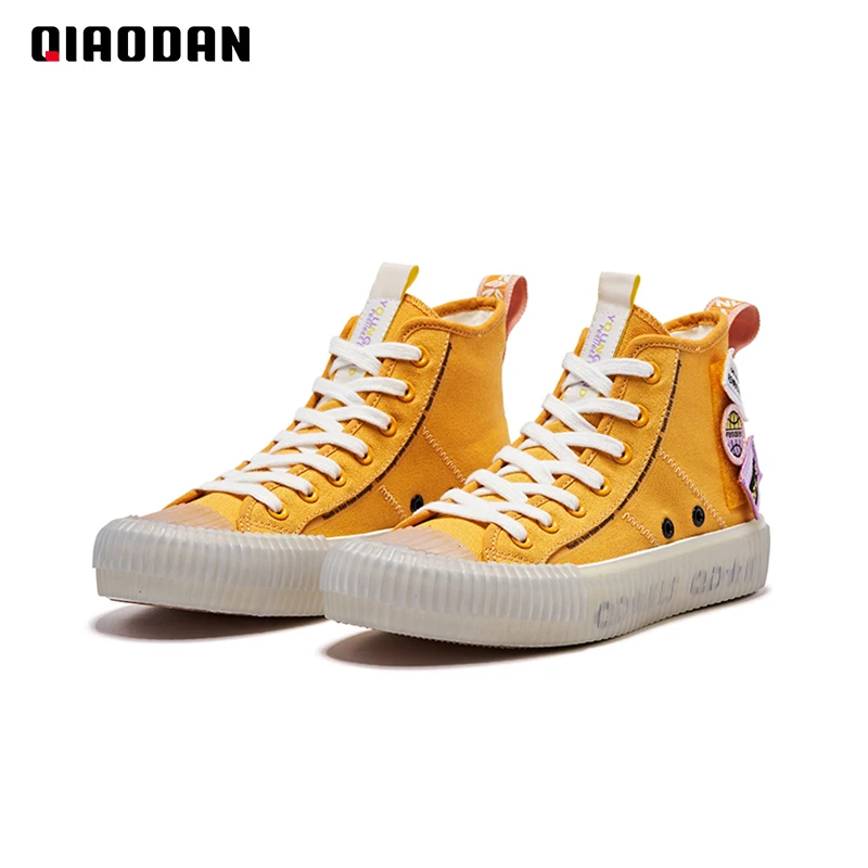 QIAODAN Canvas Flats Shoes 2023 Spring New Breathable Yellow Low Top Vulcanized Shoes Fashion Sports Shoes Sneakers XM26211401