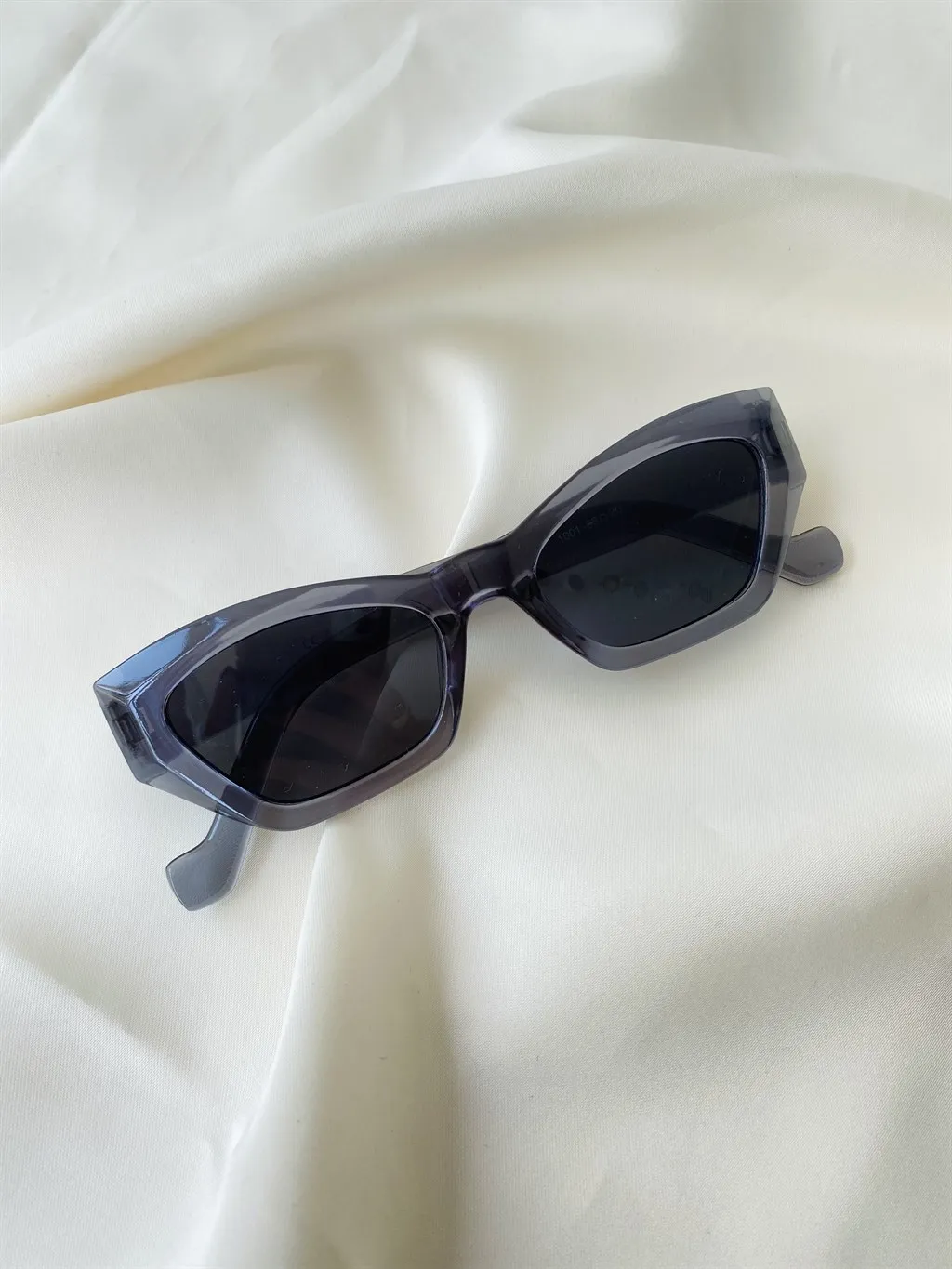 

Retrobird Design Daily Use Retro Model UV 400 Protected Glass Changeable Leopard Patterned Sunglasses