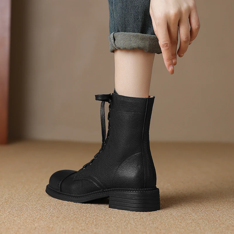 Женские ботильоны из натуральной кожи с круглым носком