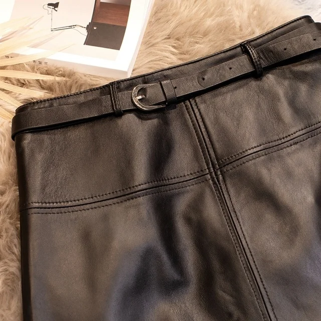 Luxury brand Women's Genuine Leather Shorts Female Real Sheepskin High Wasit Trousers Woman Cloth Spodenki Damskie TN2345