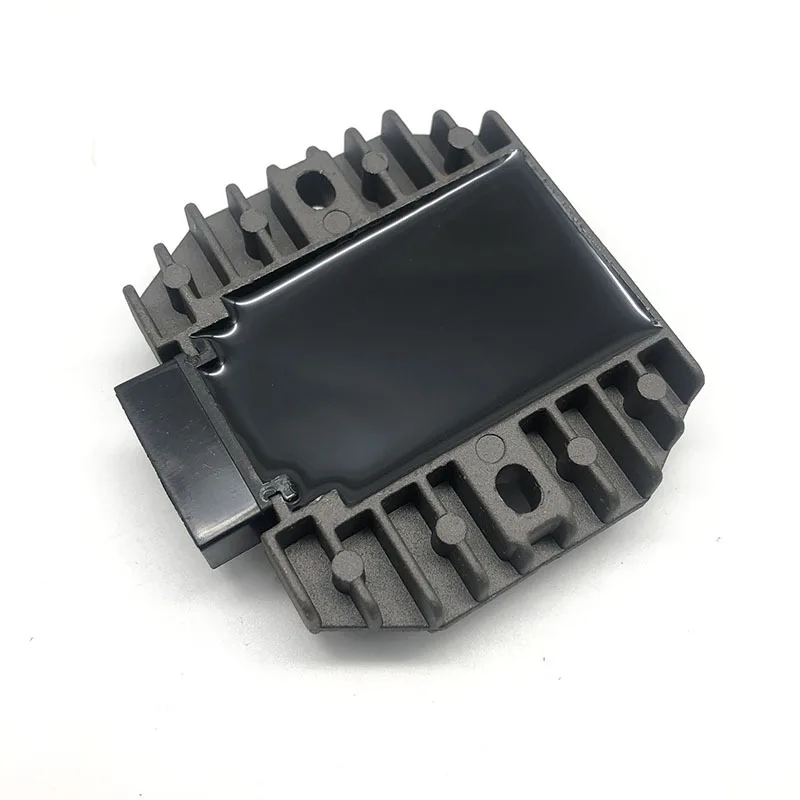 Фото Регулятор напряжения для Kawasaki ZZR600 ZX600D KLF 300C BAYO U VN700 №5