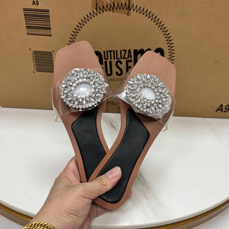 

Women's Slippers Flat Bottom Outside Shoes Female Large Crystal Buckle Design Transparent Slides Summer 2023 Ladies Flip Flops