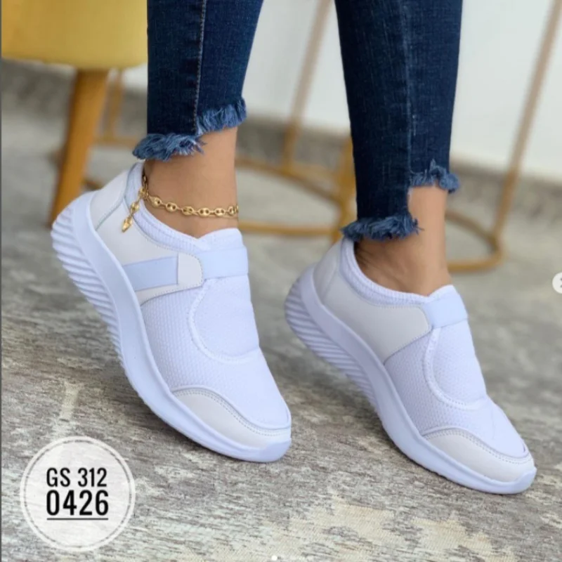 Купи 2023 Autumn New Women's Sports Shoes Fashion Wedge Heel Slip-on Breathable Canvas Shoes Casual Light Walking Round Toe Loafers за 310 рублей в магазине AliExpress