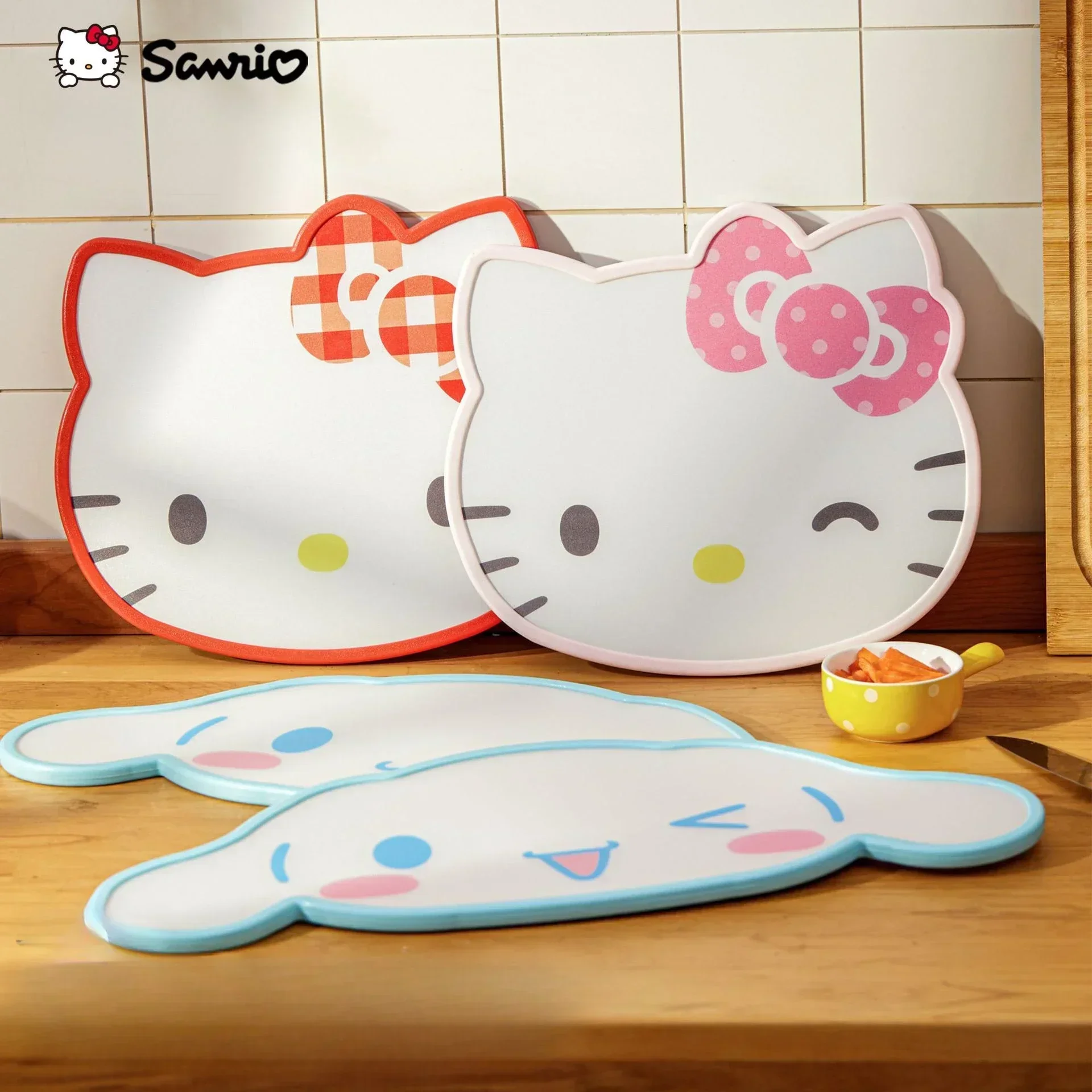 Фото Разделочная доска Sanrio My Melody в форме мультяшного персонажа, из пищевого полипропилена, двусторонняя, для фруктов и детского питания №2