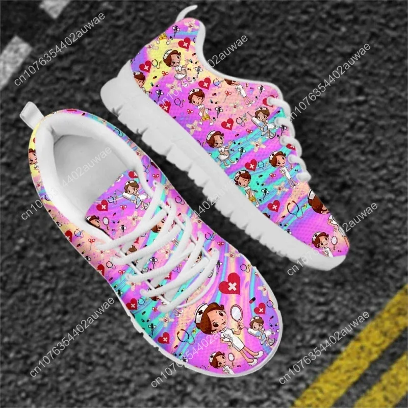 Кожаные кроссовки на шнуровке спортивные повседневные