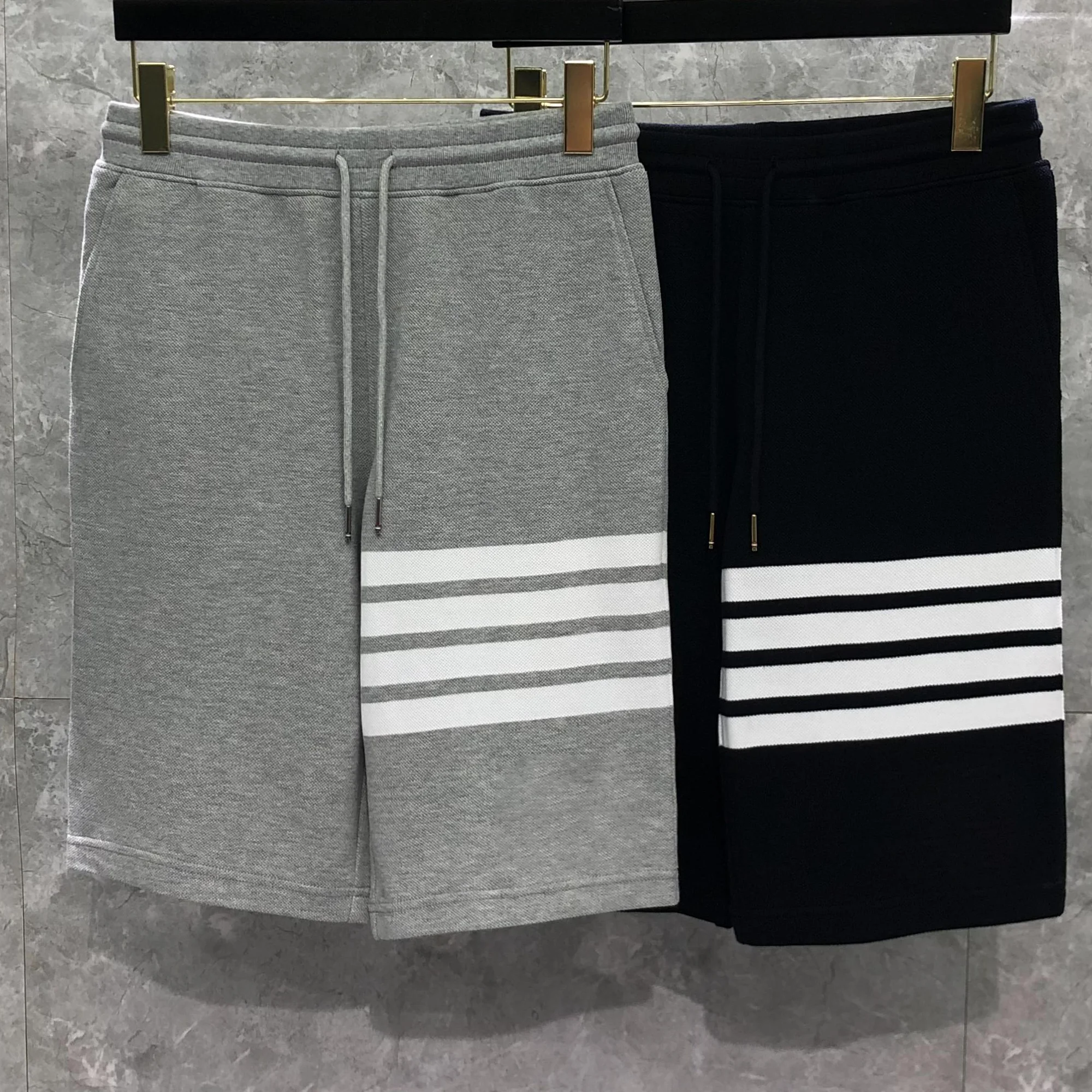 TB THOM Men's Shorts 2023 Fashion Brand Pants White 4-bar Stripes Men's Clothing Casual Cotton Shorts Gym Pants Sweatpants Male