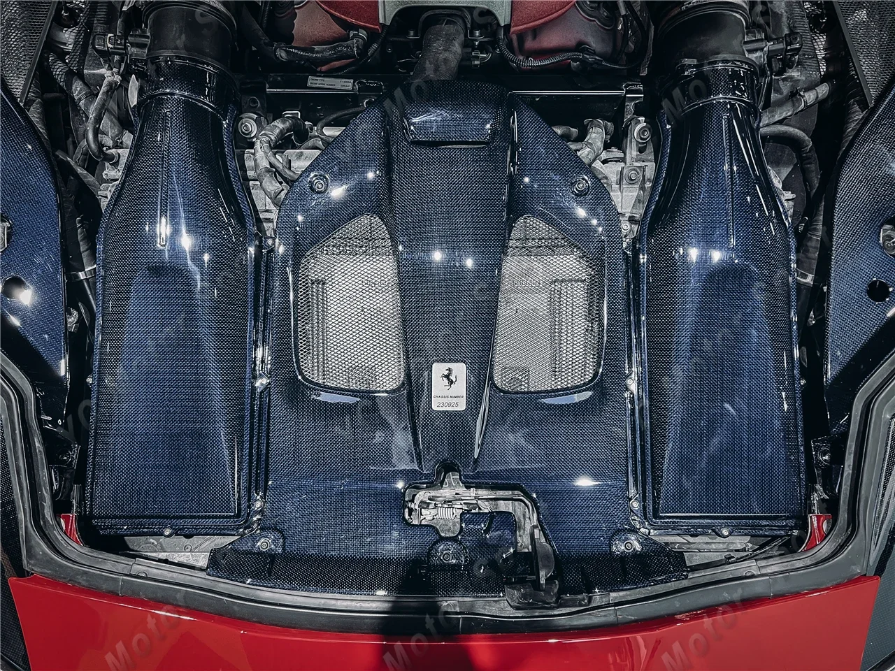 Фото Автомобильные аксессуары, сухой карбоновый отсек 812 Superfast Engine Bay, 5 шт., подходит для Ferrari 812 Superfast MS SF Style 2017-2020 №2
