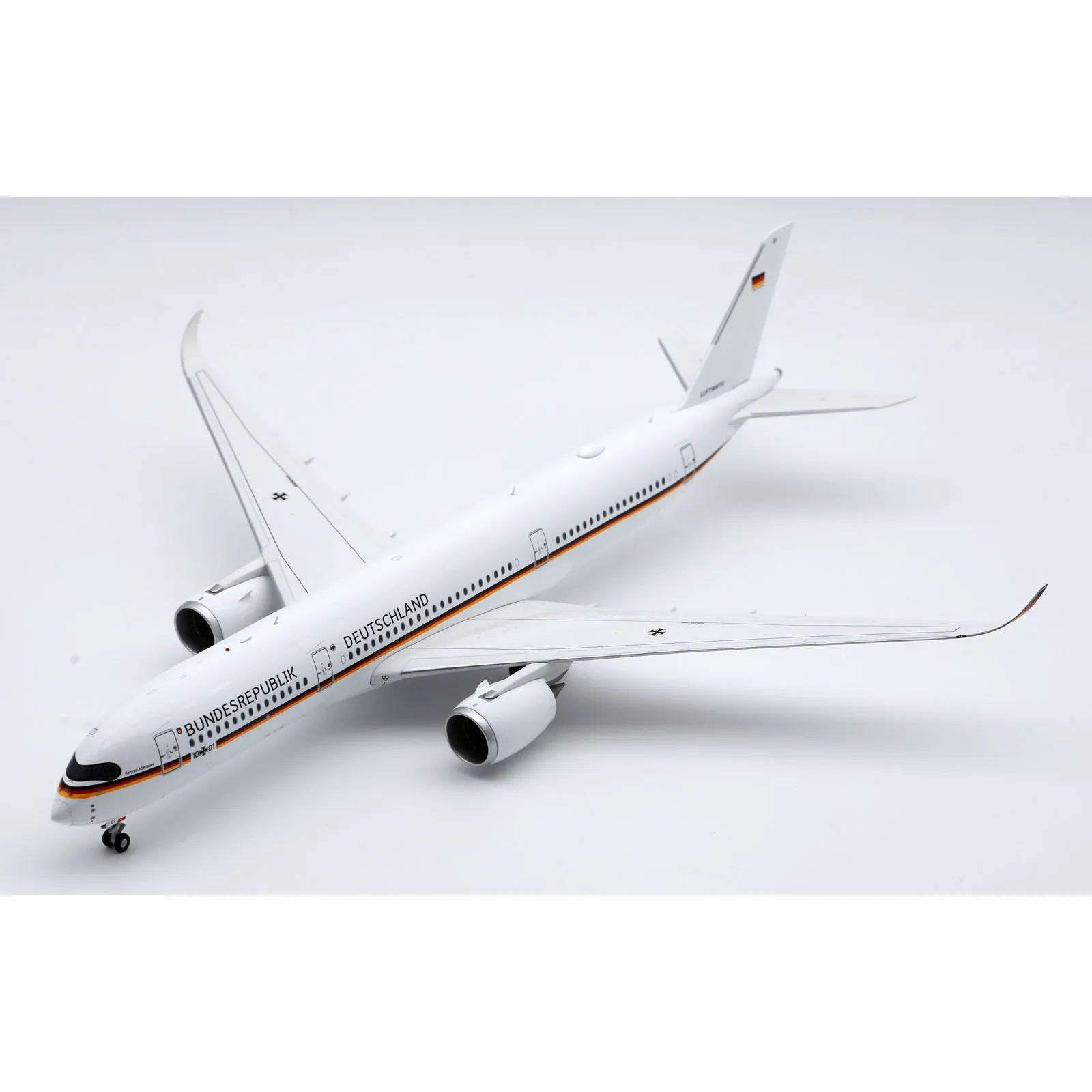 Коллекционная модель самолета из сплава XX20023 10 + 01 летательного аппарата немецкой