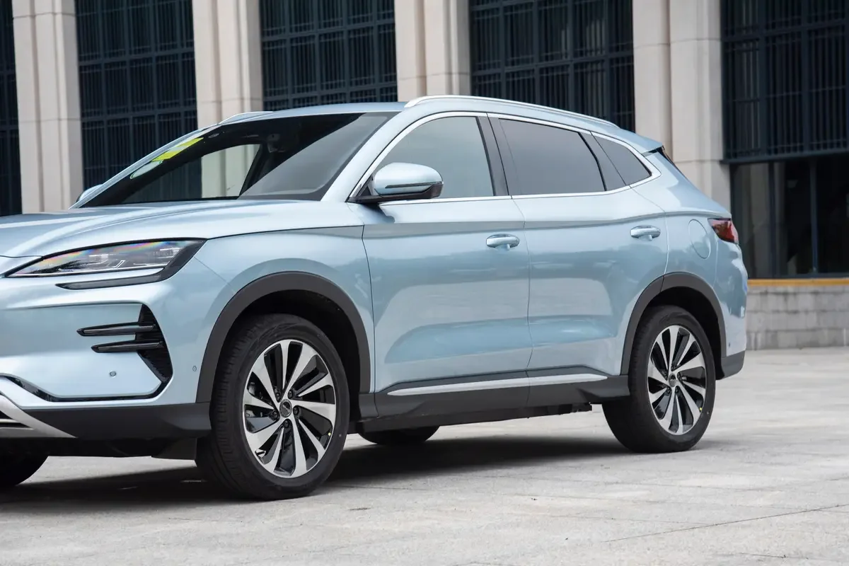 Фото Купить новый Engergy 2023 Китай большой радиус действия 605 км BEV 2024 BYD AUTO SONG PLUS EV электрический внедорожник автомобиль на продажу №3