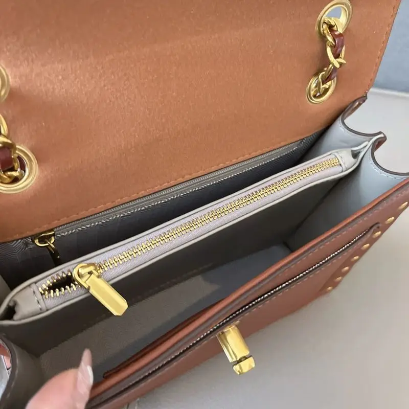 Модная женская сумка через плечо с изысканным стилем и элегантной цепочкой сумки