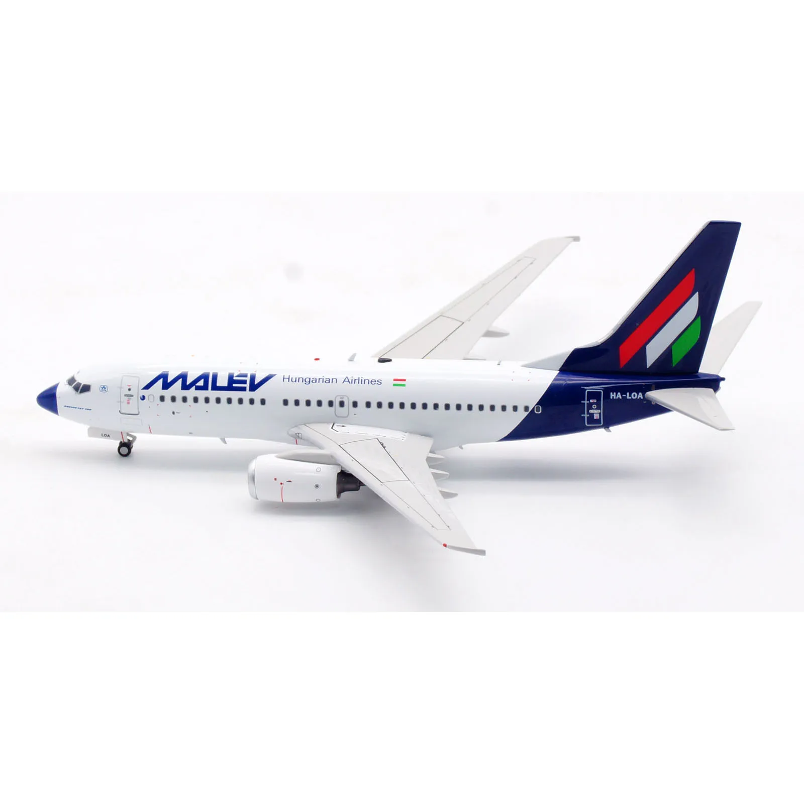 IF737MA0224 Коллекционный самолет из сплава в подарок INFLIGHT 1:200 Malev Венгерский воздух