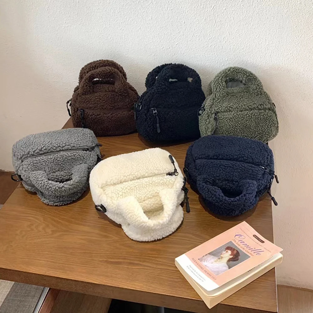 

Cute Lambswool Women's Handbags Winter Mini Plush Bags for Women Fluffy Faux Fur Shoulder Bag Phone Flap Purses Crossbody Bag