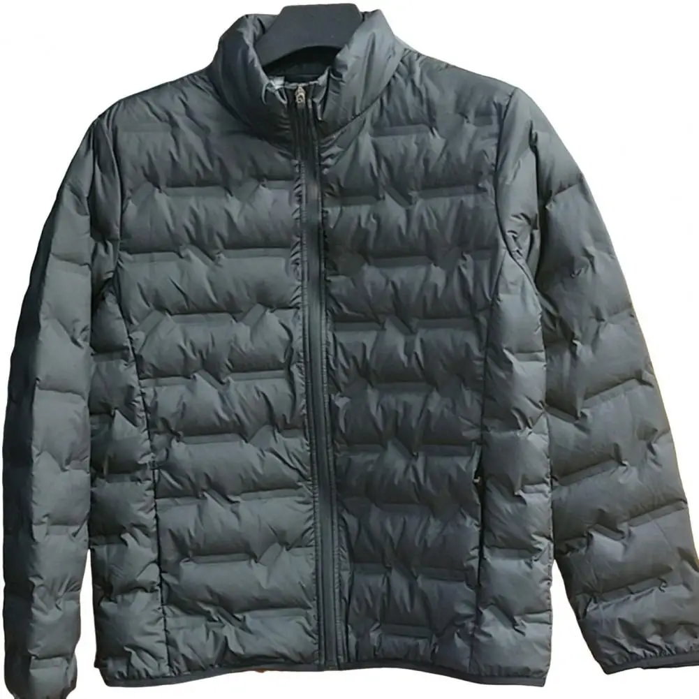 Мужской пуховик с термоизоляцией и воротником-стойкой белый утиный карманами на