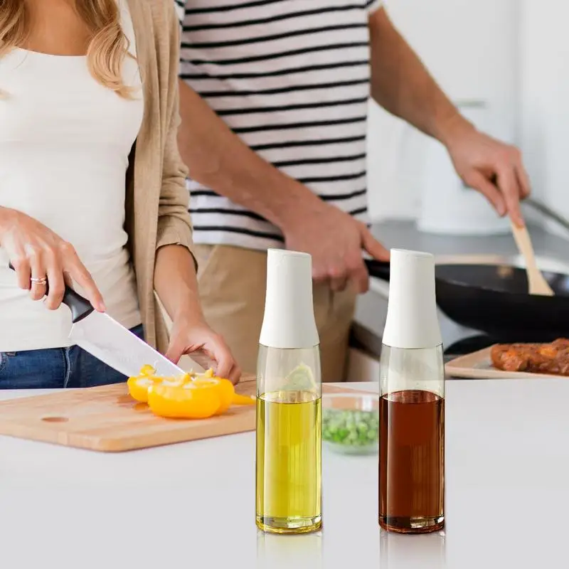 Прозрачный контейнер для розлива уксуса с автоматической крышкой