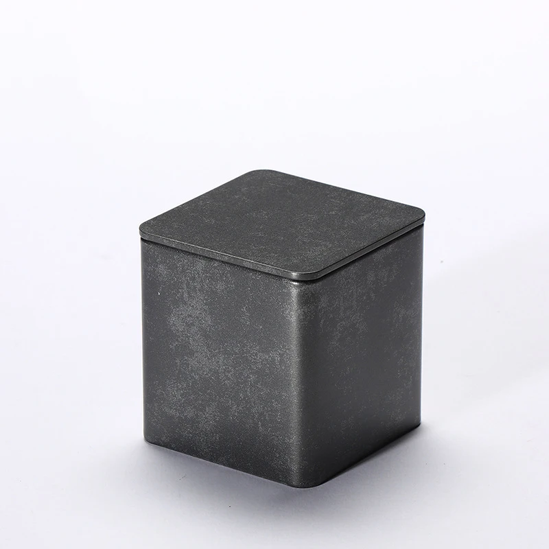 

Банка для хранения чая из белой жести