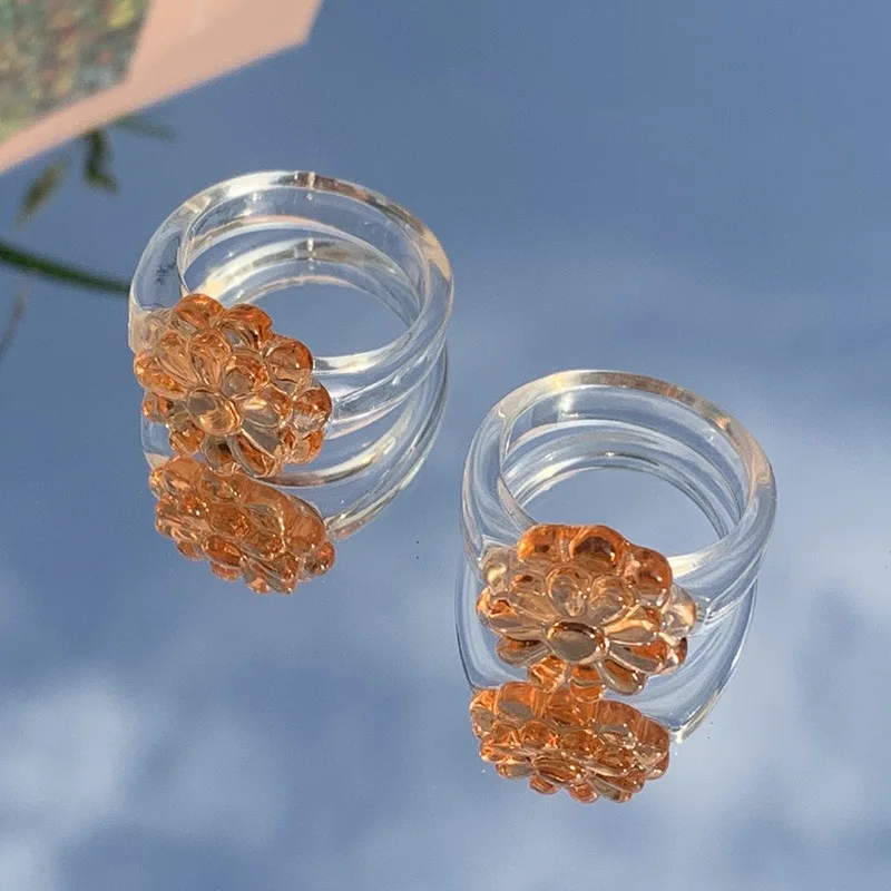 

2pcs small fresh daisy transparent ring diy accessories handmade sweet girl ring super fairy ring children jewelry wholesale