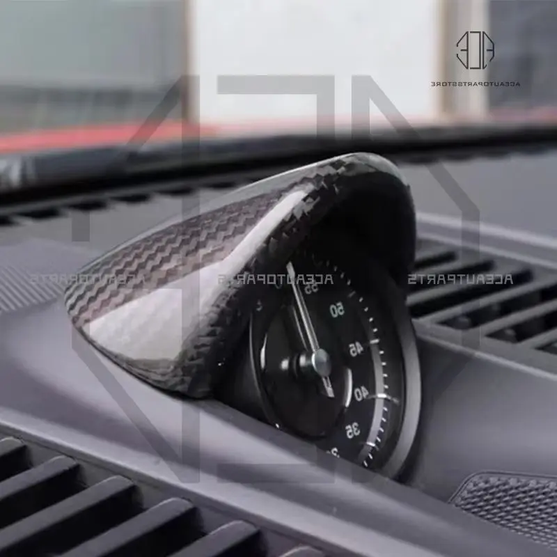 Фото Накладка на часы из настоящего карбона для Porsche 911 992, внутренняя отделка приборной панели №4