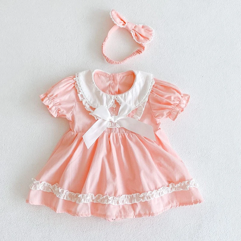 

Детский хлопковый комбинезон с рукавами-фонариками и кукольным воротником