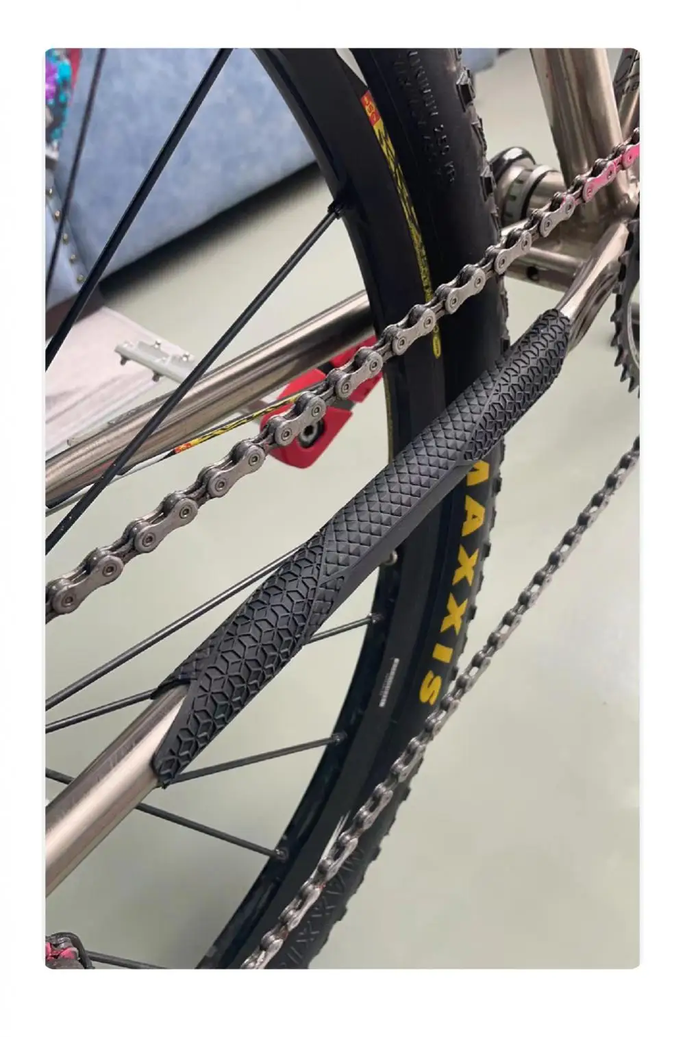 

Bicycle Chain Protection Stickers Cycling Bike Protector Vehicle Lowe Fork Chainstay For MTB Bike Frame Bicycle Road Guard Rear