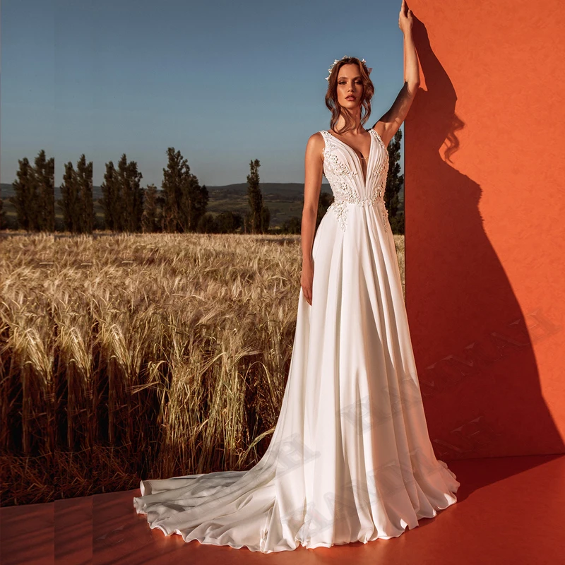 

Women Bohemian V Neck Wedding Dresses Bridal Gown Pleat Appliques Beads Backless Sposa Vestidos Bridal Party Suit Robe De Mariée