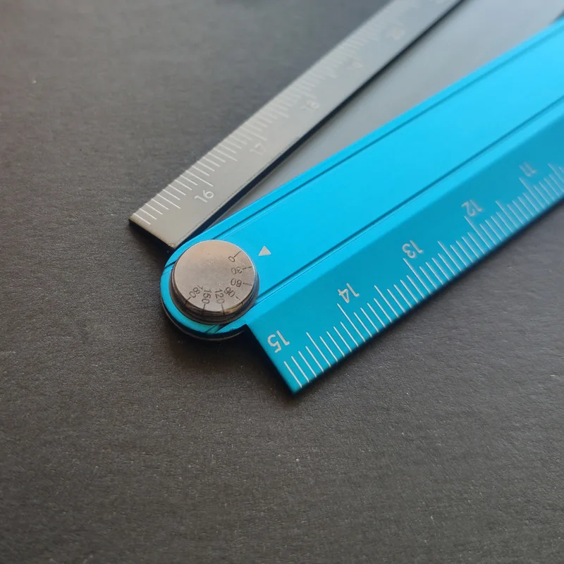 

Складная металлическая линейка 30 см