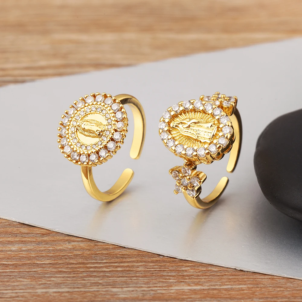 Женское ювелирное изделие с круглым/овальным покрытием