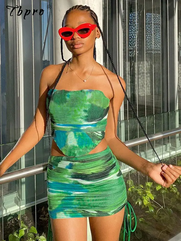 

Женский пикантный Топ без бретелек с открытой спиной и юбка-рубашка, Женский комплект из топа и асимметричной мини-юбки на шнуровке, летний костюм