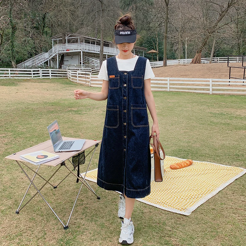

Women Vintage Denim Strap Dress 2023 Summer Elegant Slim Button Pocket Casual Sleeveless Long Vest Dresses Female 2322