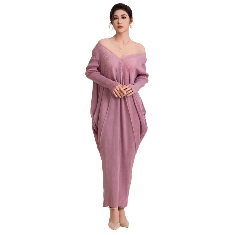 

Miyake Pleated Bat Sleeves V-Neck Sexy Dress Women's 2023 Autumn Elegant Solid Loose Plus Size Elegant Women's Evening Dress