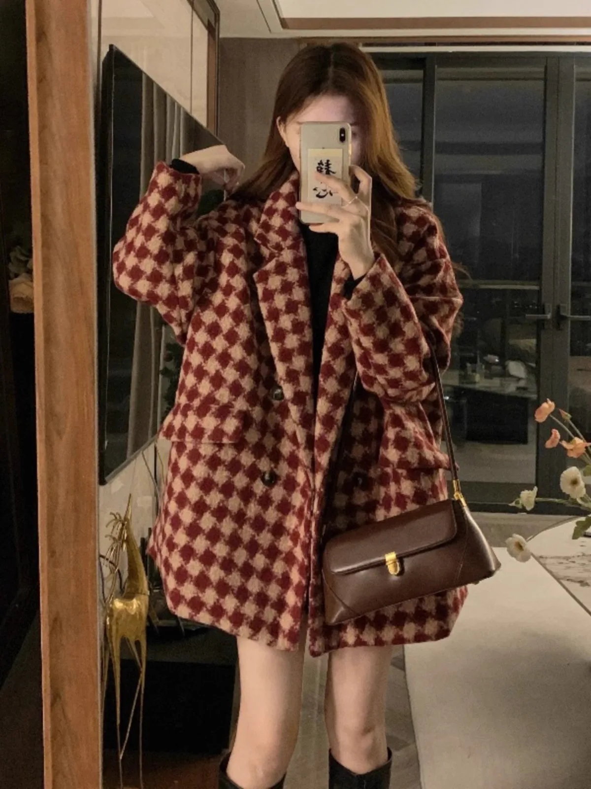 Красное клетчатое женское пальто 2024 осень и зима новое маленькое