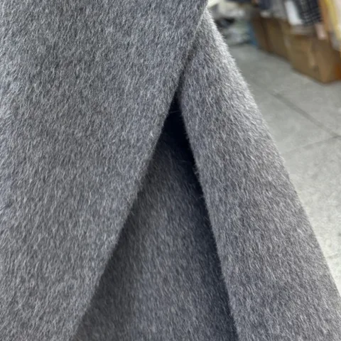 DNBS Женское шерстяное пальто серого цвета